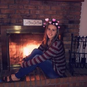 Meet your Posher, Kelly